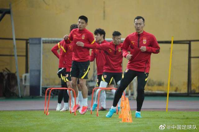 后面深一点